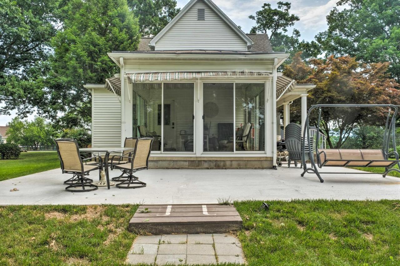 Lush, Modern Farmhouse With Mtn Views And Sunroom Edinburg Exterior foto